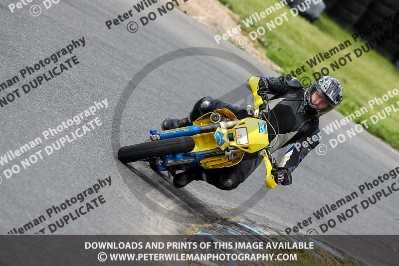 enduro digital images;event digital images;eventdigitalimages;lydden hill;lydden no limits trackday;lydden photographs;lydden trackday photographs;no limits trackdays;peter wileman photography;racing digital images;trackday digital images;trackday photos